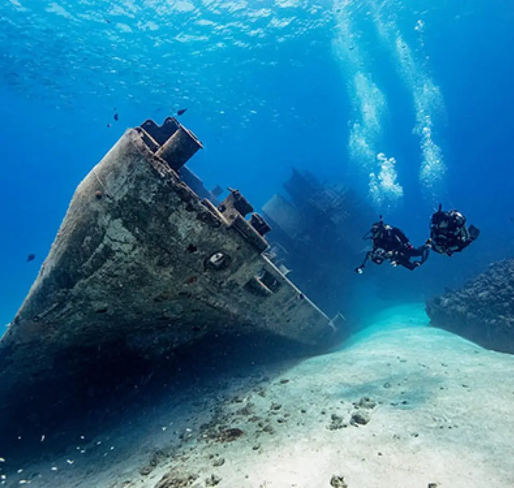 Shipwreck & Shallow Dives