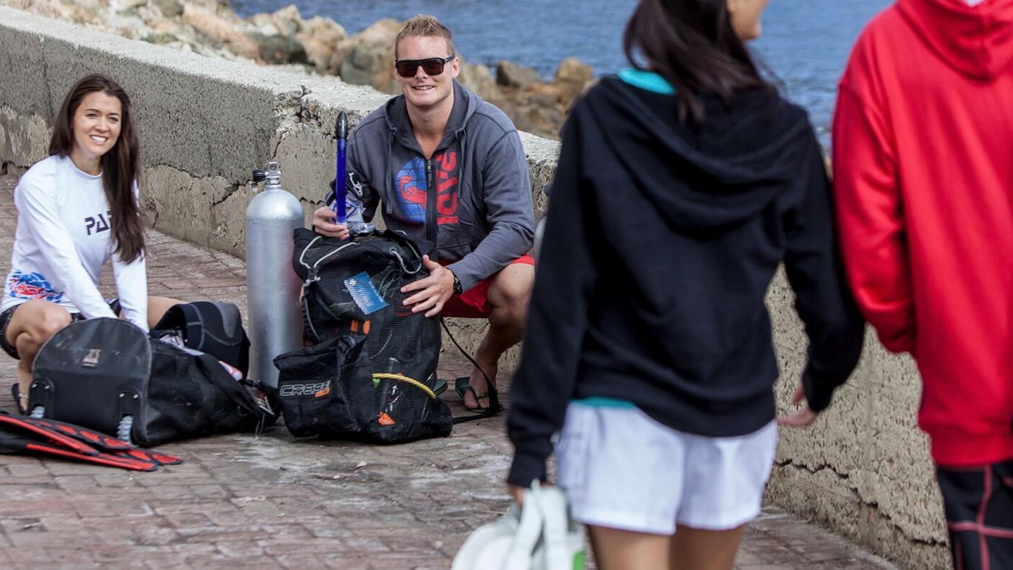 Meister Mesh Duffel Backpack Dive Bag w/Dry Pocket for Scuba & Snorkeling 