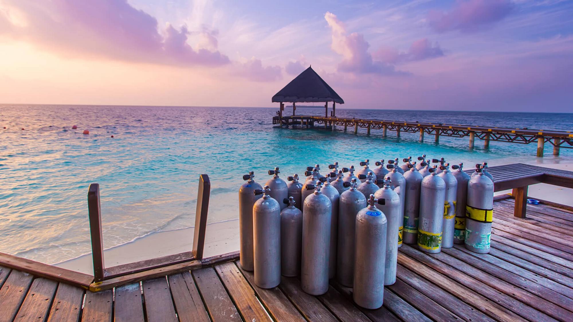travel padi maldives